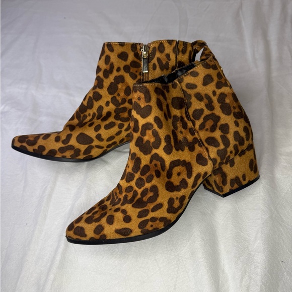 A New Day Leopard Print Ankle Heeled Boots - Picture 1 of 4